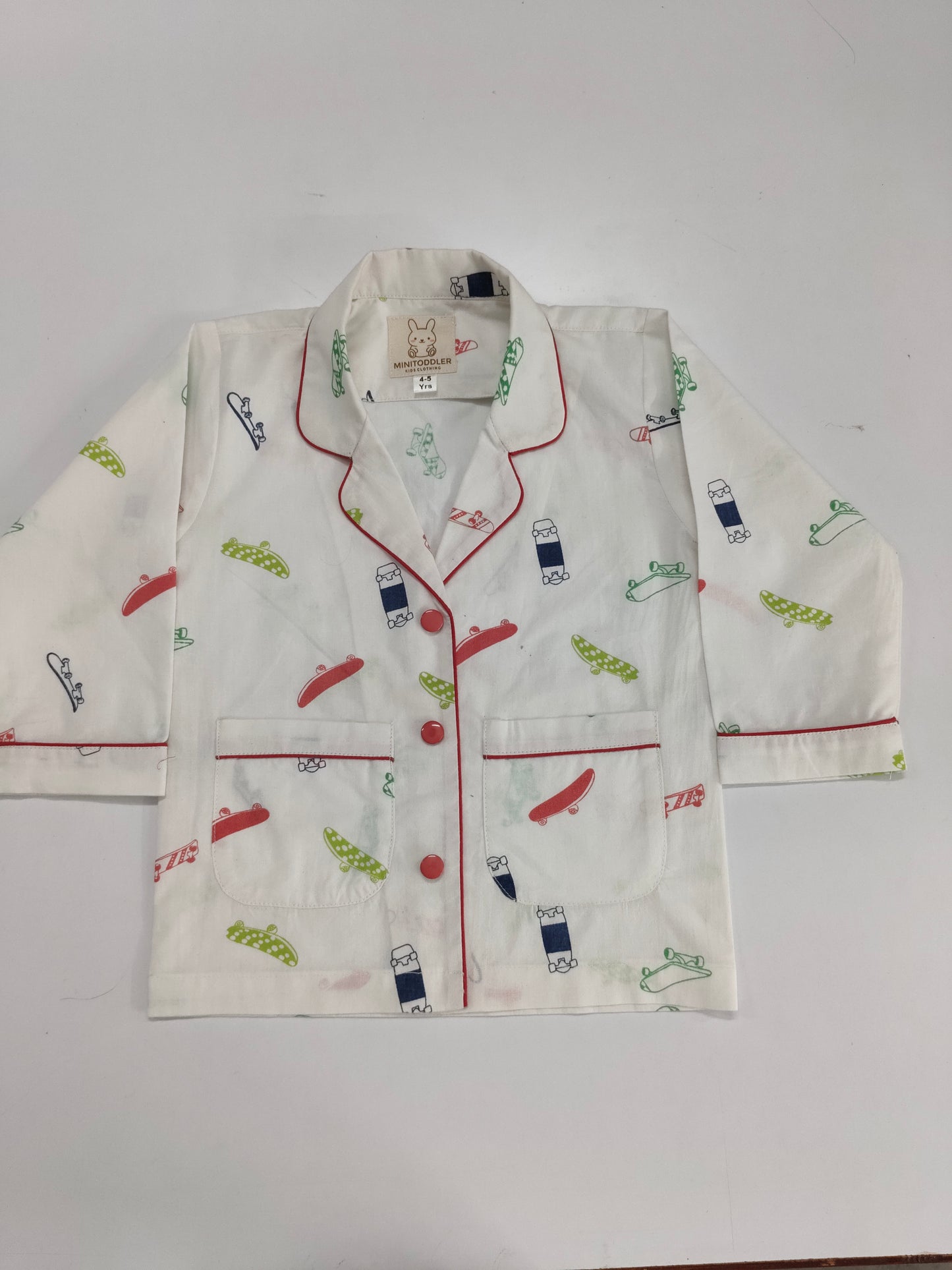 Unisex Kids' Cotton Pajama Set – White with Colorful Skateboard Print (For Boys & Girls)